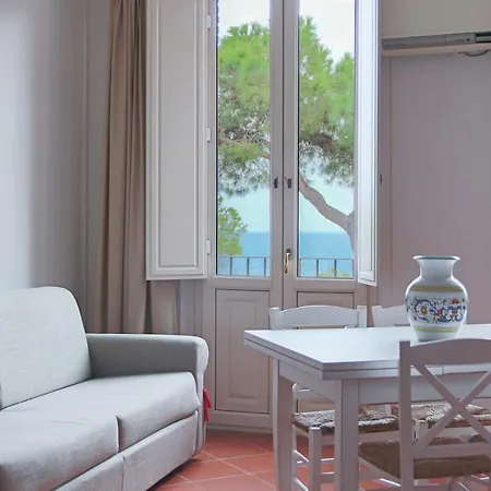 Апарт-отель Allegroitalia Elba Capo D'arco