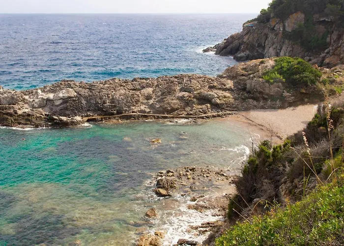 Allegroitalia Elba Capo D'arco מלון דירות 3*